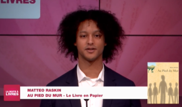 La Boîte à livres : Matteo Raskin; Au pied du mur - Le Livre en papier