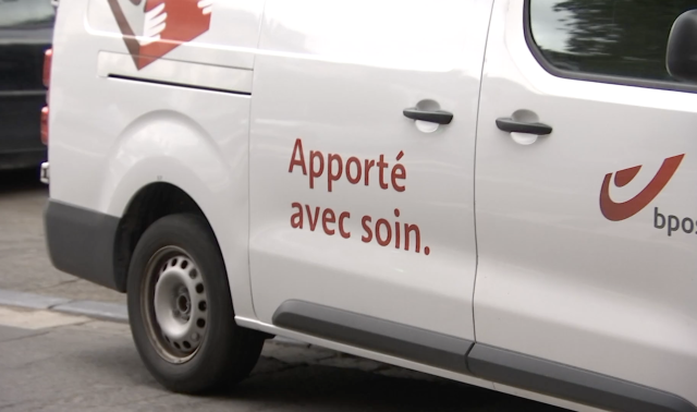 Plusieurs centres de distribution bpost en grève contre la réorganisation des tournées