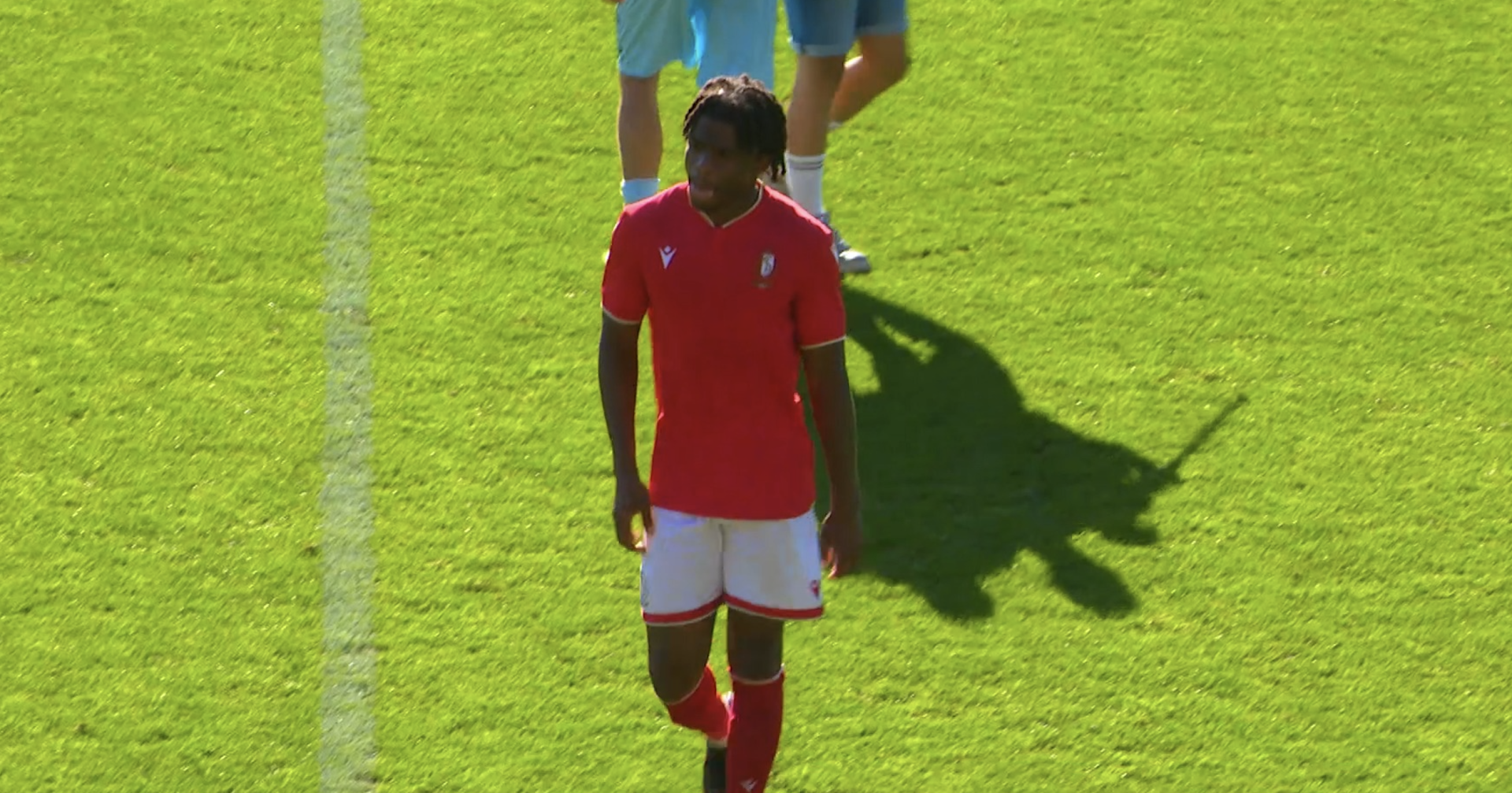 D1ACFF : les jeunes du SL16 partagent face à Stockay