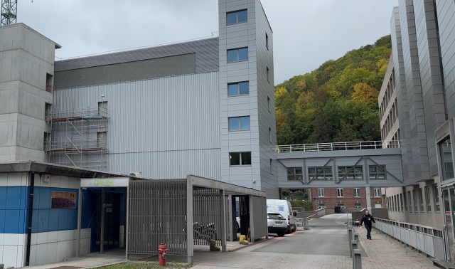 Le bâtiment D, coeur du service de dialyse au CHR de Huy