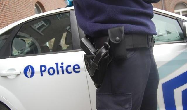 Arrestation de suspects pour tentative d'assassinat