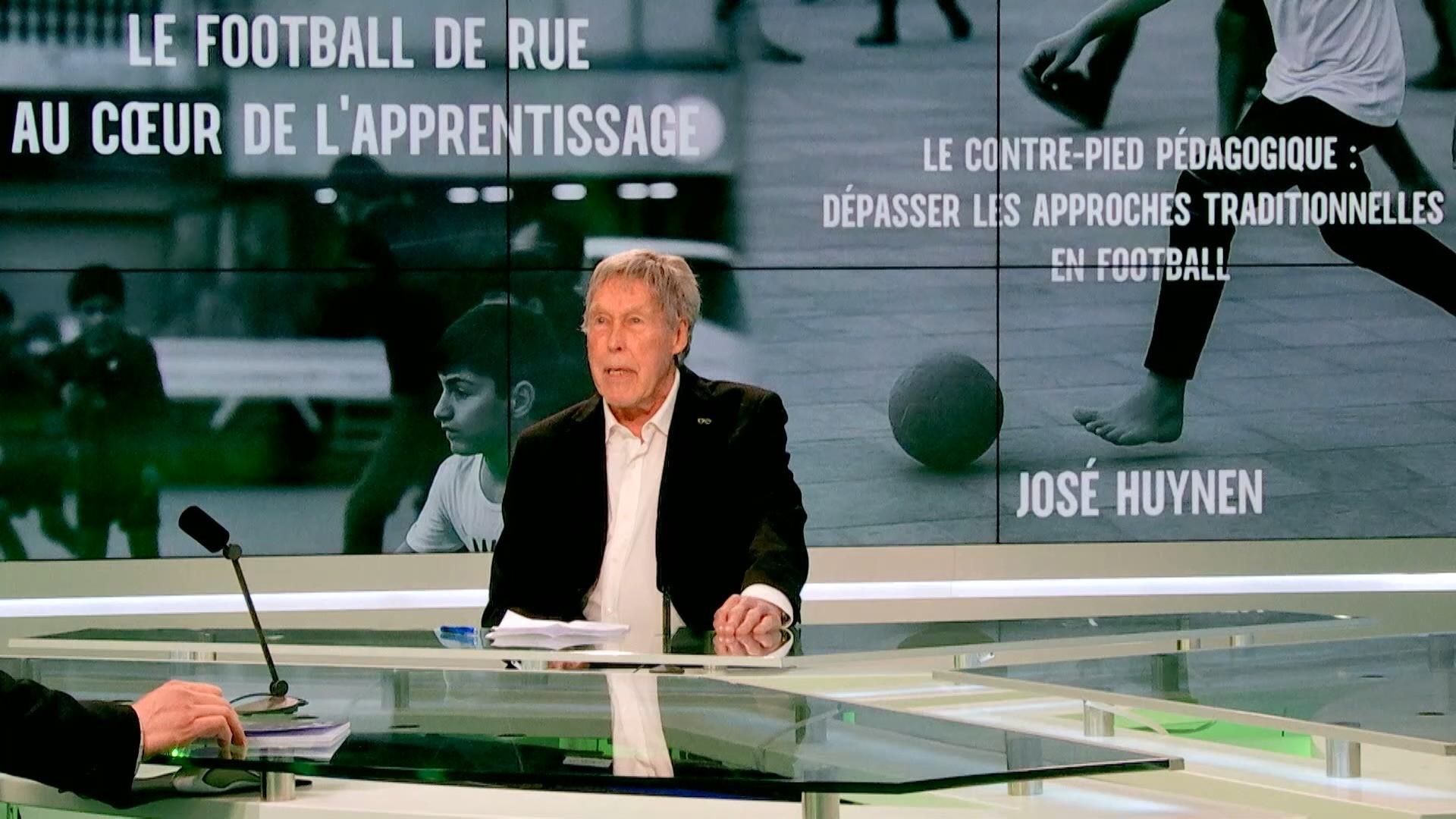 José Huynen partage sa vision du foot dans son livre