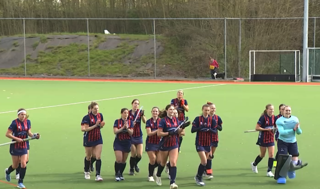 Hockey sur gazon: les dames de l'Old Club assurent le minimum syndical pour espérer le maintien