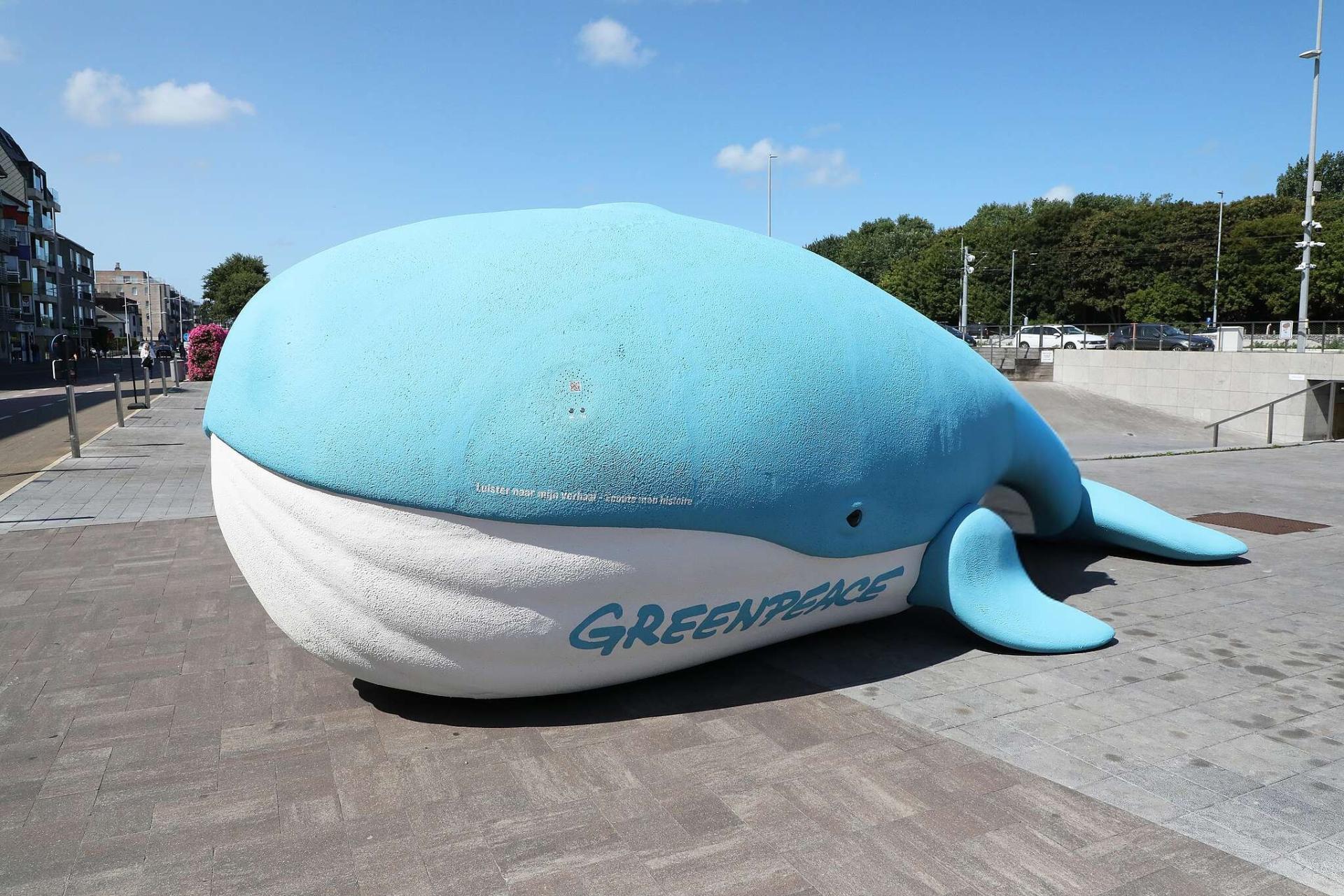 Une baleine bleue de Greenpeace débarque à Liège ce vendredi