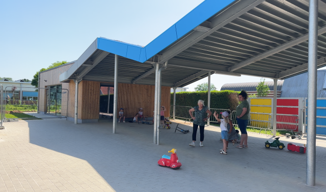 Deux nouvelles classes et deux nouveaux préaux à l'école communale d'Oreye