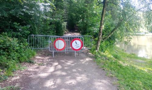 Etangs de la Julienne : une partie du chemin principal fermée