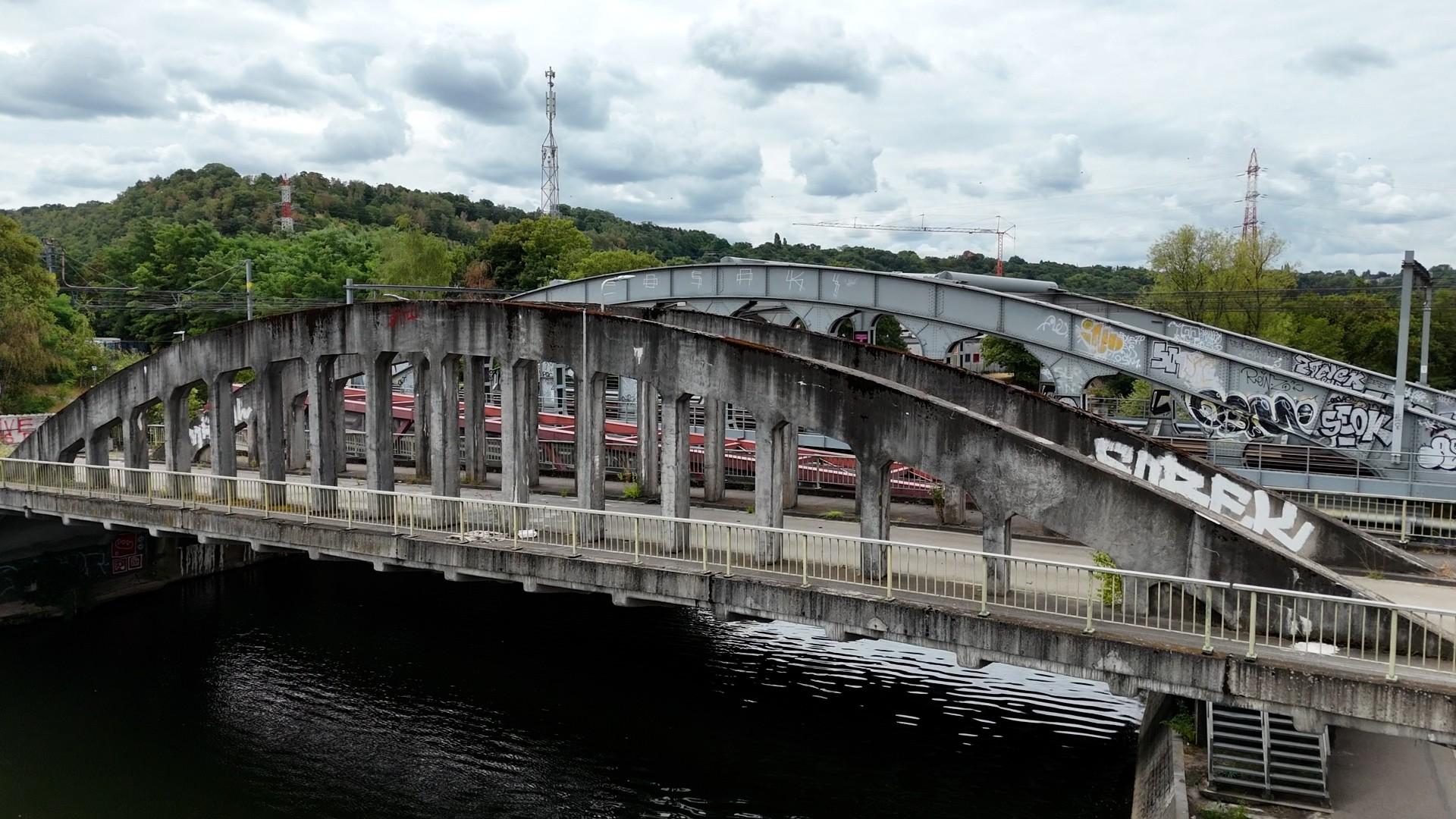 La Ville de Liège veut détruire le pont Denis Lecocq mais manque de budget pour le faire