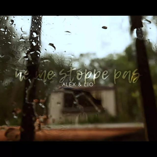"Ne me stoppe pas" par Alex & Lio 