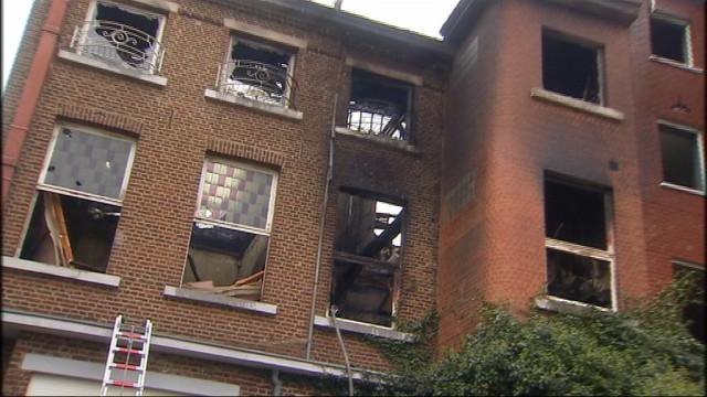 Spectaculaire incendie à Amay, les dégâts sont importants 
