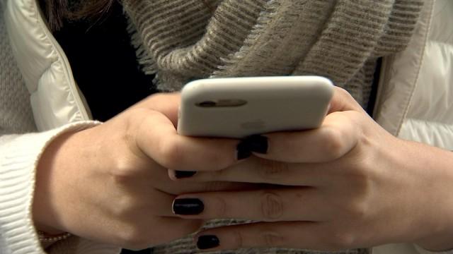 Dans ce collège, c'est smartphone totalement interdit !