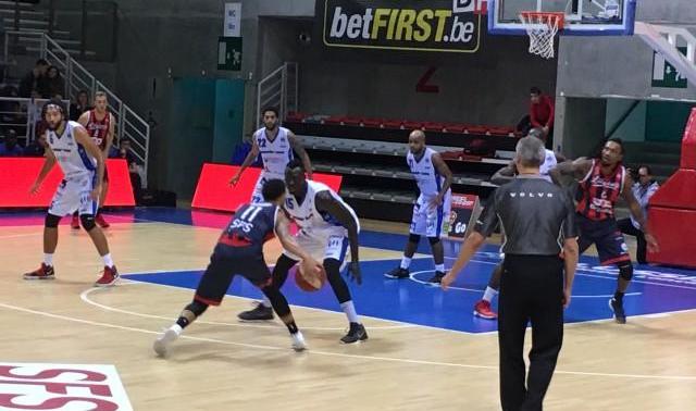 Liège Basket a oublié sa défense au vestiaire (vidéo)