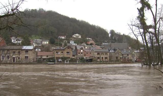Phase de pré-alerte de crue maintenue le long de l'Ourthe