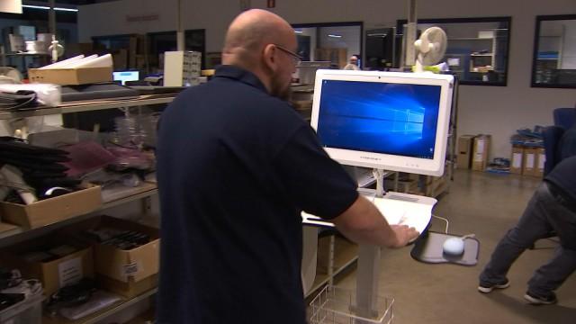 Assembleur de matériel informatique, Celem a 30 ans 