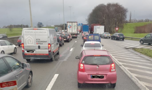 Gros soucis de circulation sur la E40 à Vottem