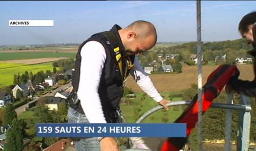 Record du monde de sauts en élastique 