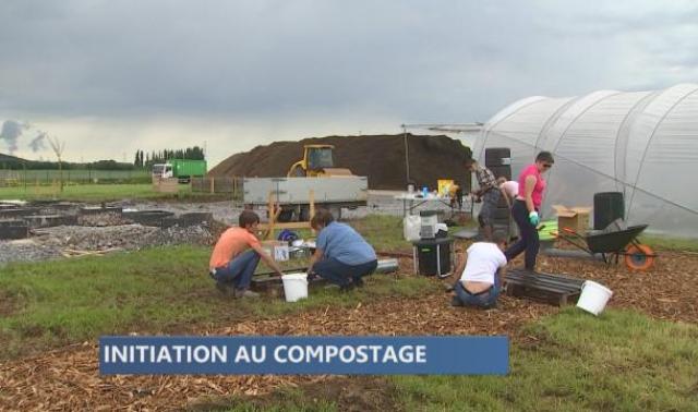 Atelier compostage au Jardin Ressources d'Intradel