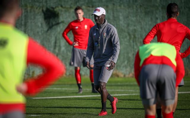 Mbaye Leye quitte le Standard de Liège