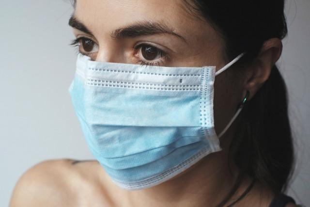 Masques : pas question d'en imposer le port partout pour la Province ! 
