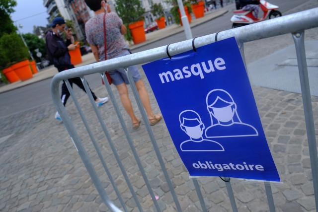 Jusqu'à 4.000 personnes jugées pour des infractions Covid