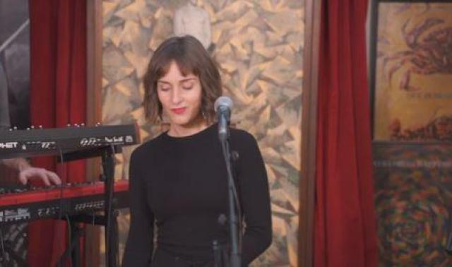 52 on Stage: Elia Rose