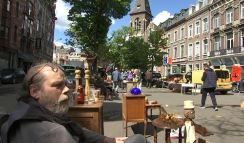 Retour de la brocante de Saint-Pholien