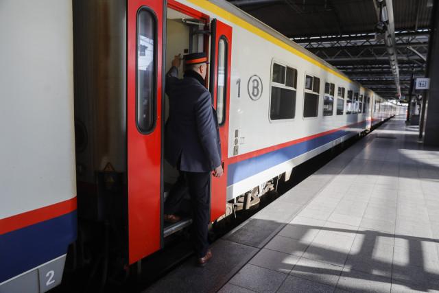 Le trafic ferroviaire perturbé en plusieurs endroits en raison d'inondations