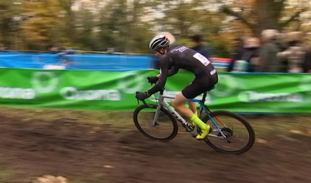Cyclo-cross à Flémalle: la Wallonie se prend au jeu