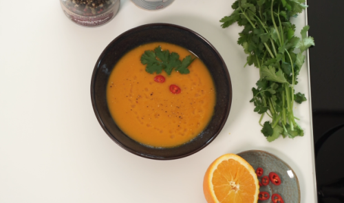 V&R: Potage potimarron-lait de coco-curry-zeste d’orange