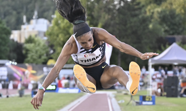 Meeting de Liège : Nafi Thiam a sauté dans son jardin