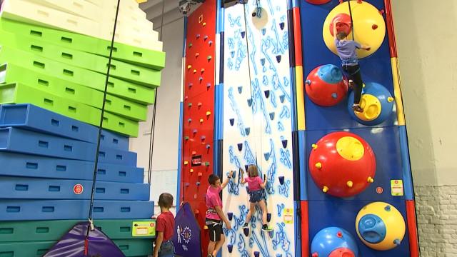 De l’escalade ludique pour les jeunes à l’asbl « Les Marmots »