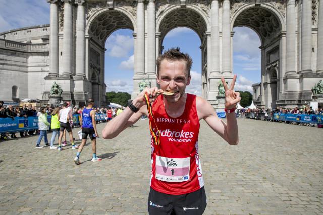 20km de Bruxelles : des podiums à l'accent liégeois