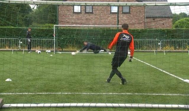 40 gardiens à l'inédit tournoi "goal à goal" de la Goalkeeper Family Académie