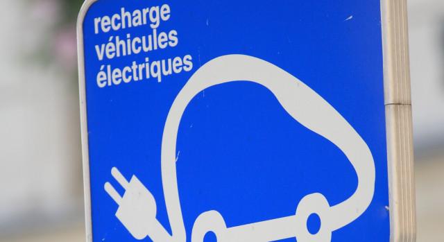 Seraing : deux bornes de rechargement accessibles gratuitement pour les citoyens  
