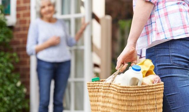 La ville de Liège fait les courses pour les seniors
