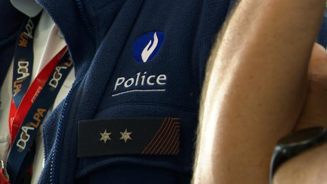 Les syndicats de police manifestent à Bruxelles contre les mesures annoncées par l'Arizona