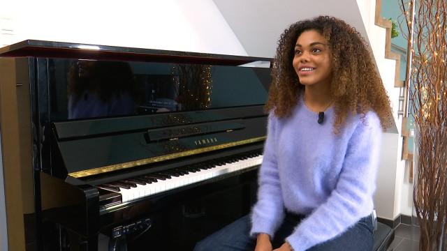 Alyah Lukunku séduit à the Voice France ! 
