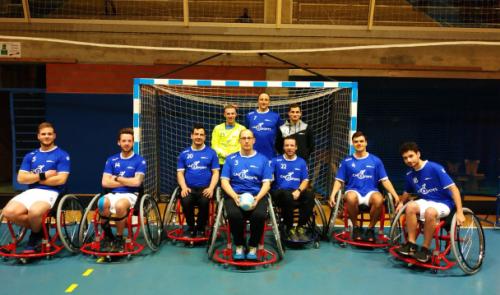 Beyne-Heusay: une équipe de handball en fauteuil roulant