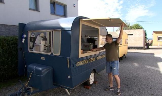 Christophe Cerri a déménagé son restaurant dans une caravane