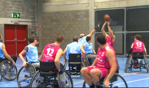Découvrir le handibasket, en chaise ou non