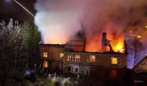 Hermalle-sous-Huy : Incendie de la ferme aux deux tours