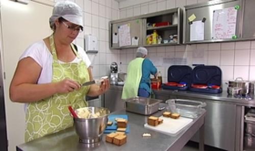 Geer : distribution de repas à domicile