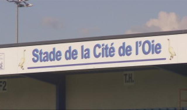 Football : Lixhe B monte en p3