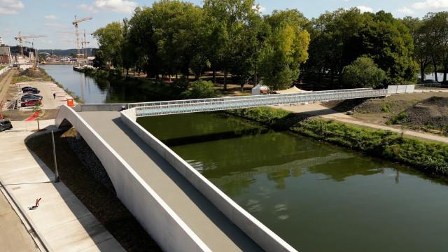 Inauguration de la passerelle des Reflets