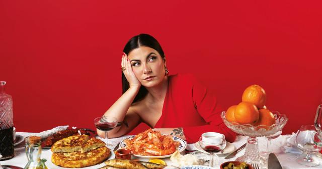 La chanteuse liégeoise Nena présente son premier album "La raiz" qui raconte ses racines espagnoles
