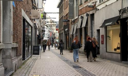 La rue Saint-Adalbert vous invite à l'apéro !
