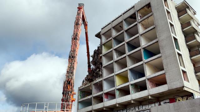 Le chantier de déconstruction des tours de Jemeppe a débuté