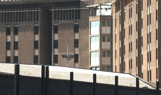 Le détenu qui a pris la fuite pendant son transfert à la prison de Lantin a été retrouvé