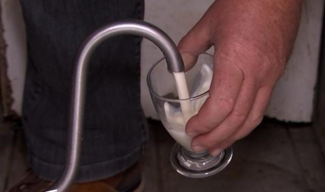 Le lait bio au même prix que le lait non bio, des producteurs nous expliquent