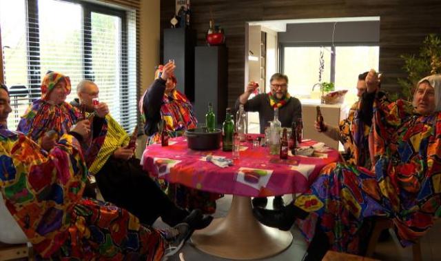 Les derniers préparatifs du Carnaval d'Emael 