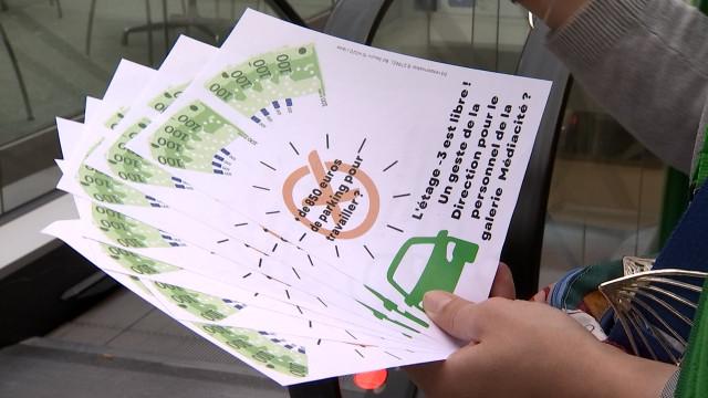 Les travailleurs de La Médiacité réclament des parkings gratuits